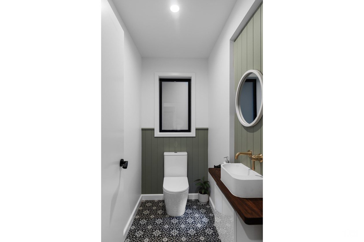 house of the year symphony builders hamilton bathroom with toilet